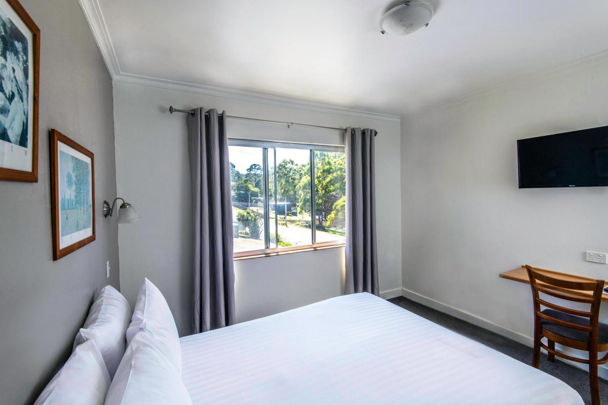 איגלהוק נק Lufra Beachside Hotel מראה חיצוני תמונה